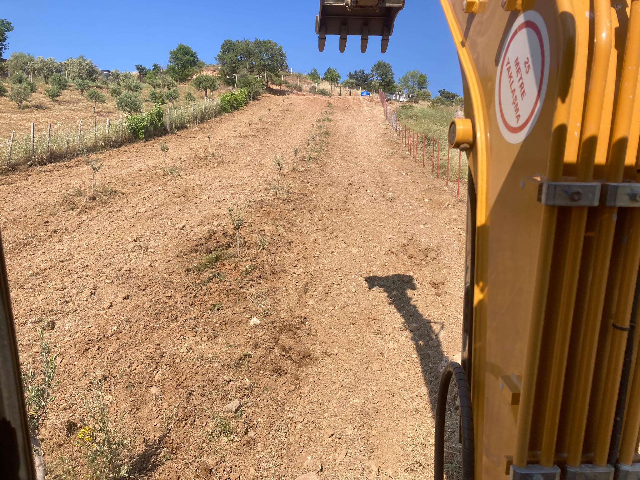 Yol açma ve arazi düzenleme çalışması